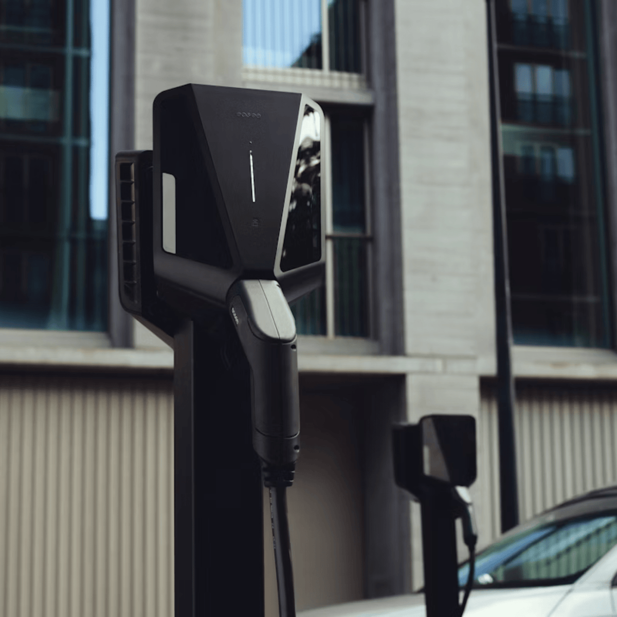 Easee Charge Max - Laddbox - eviQ